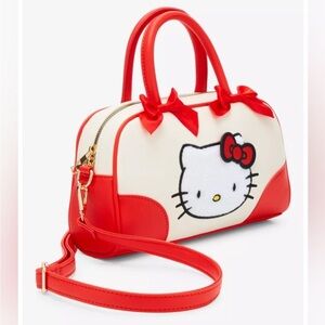 🔴 For @mrslussier ONLY! Private listing 🔴
HELLO KITTY
Her Universe  Handbag